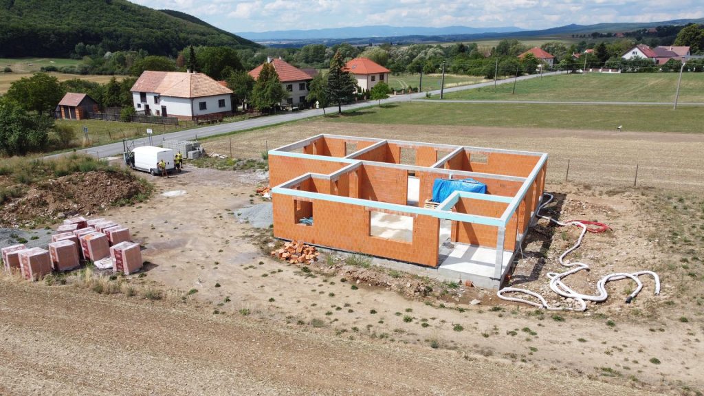 RD Kostolná